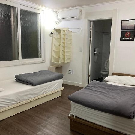 סיאול Itaewon Yellow Guesthouse מראה חיצוני תמונה